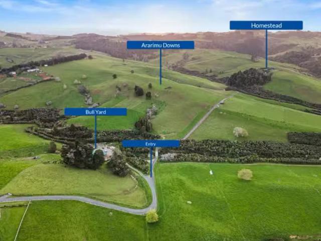 House for sale in Awhitu