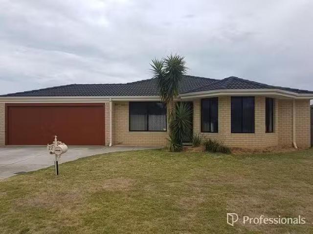 House for rent in Seville Grove, Western Australia