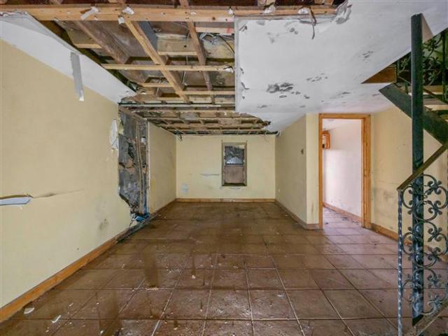 Terraced House for sale in New Ross