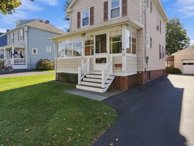 House for sale in Cornwall Garden Apartments, Town of Cornwall