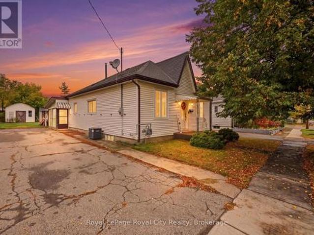 House for sale in Brantford, Southwestern Ontario