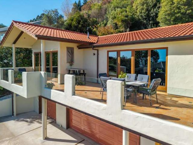 House for sale in Cable Bay, Nelson Bays