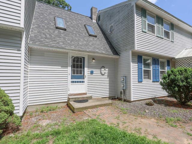 House for sale in New Hampshire