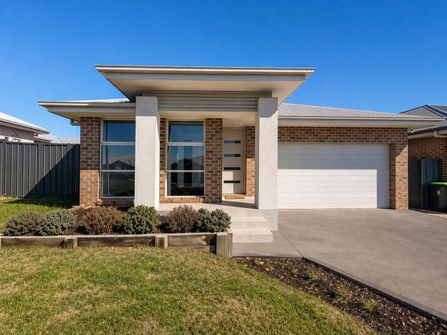 House for rent in Caerleon, New South Wales