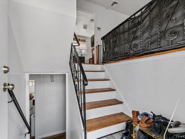 Property for rent in Nassau, New York