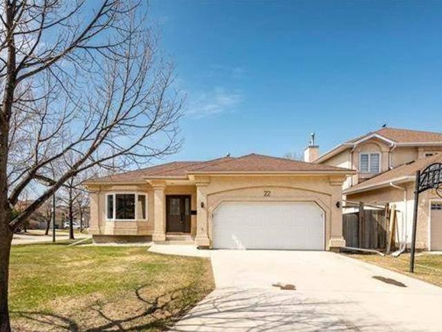 House for sale in East St. Paul, Manitoba