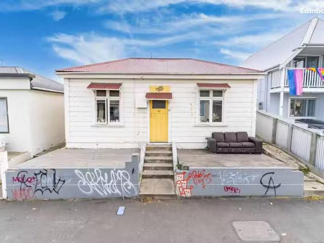 House for sale in Otakou