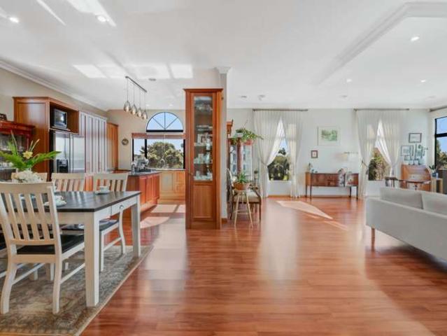 House for sale in Whangaparaoa, Oroua County
