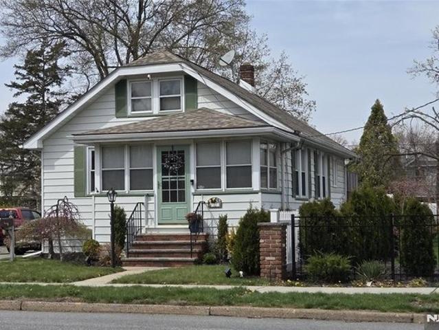 House for sale in Pequannock, New Jersey