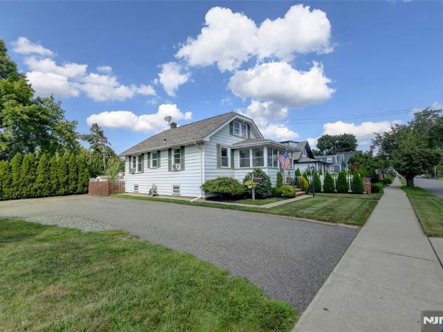 House for sale in Pequannock Township, Morris County