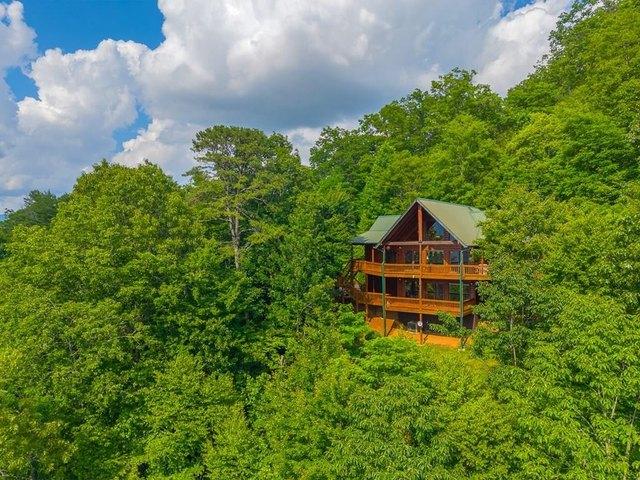 House for sale in Sylva, North Carolina