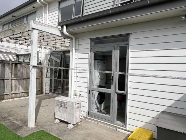 House for rent in Howick, Oroua County