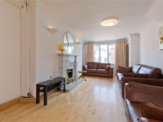 Terraced House for sale in Drimnagh, Dublin