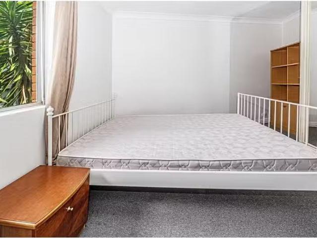 House for rent in Eastlakes