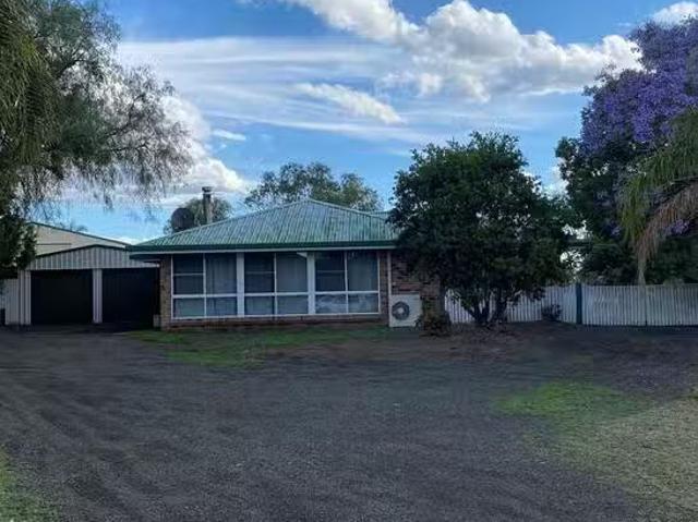 House for rent in Kingsthorpe, Queensland