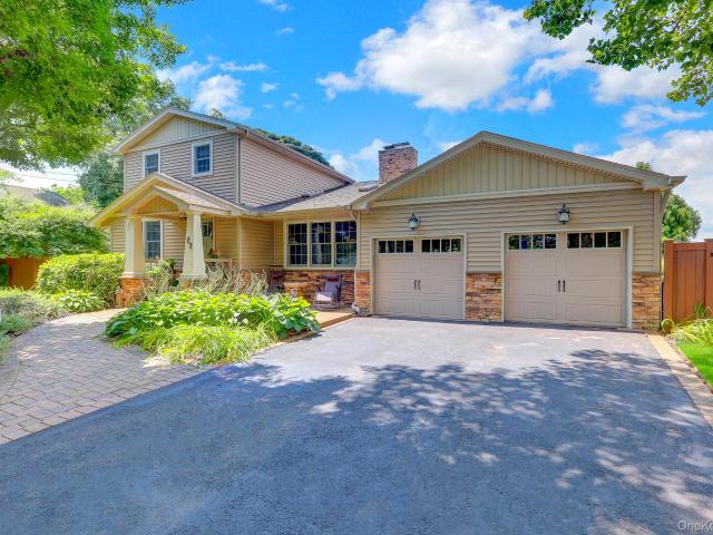 House for sale in Bohemia, New York