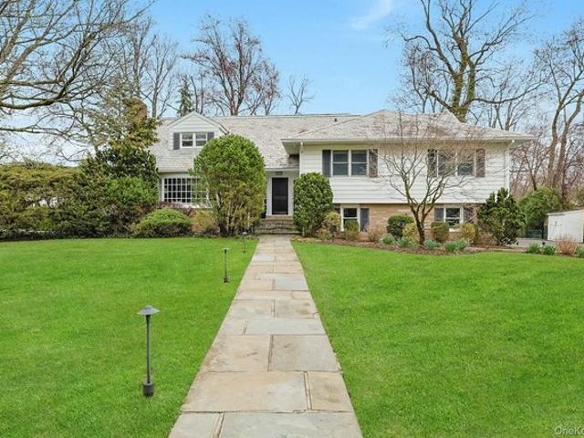 House for sale in Scarsdale, New York