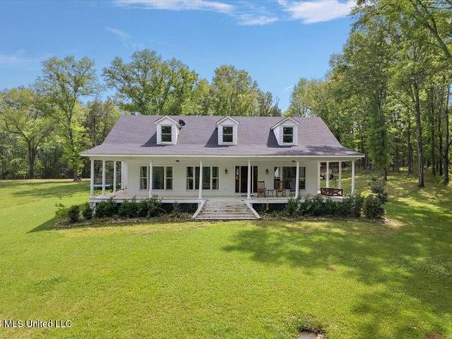 House for sale in Clinton, Mississippi