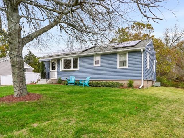 House for sale in North Haven, Connecticut