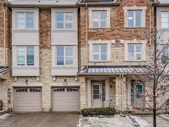 Townhouse for sale in Woburn, Ontario