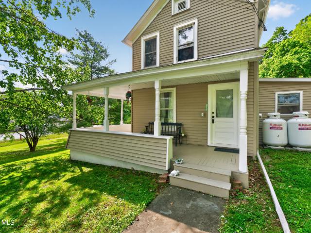 House for sale in Alcove, New York