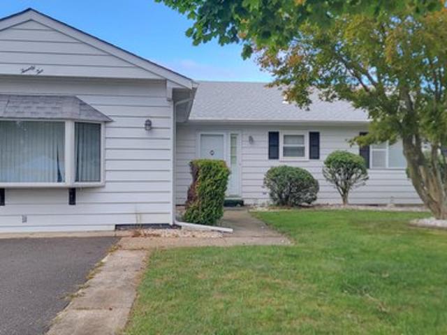 House for sale in Holiday City South, Toms River