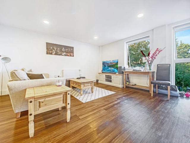 Apartment for rent in Barnsbury, Greater London