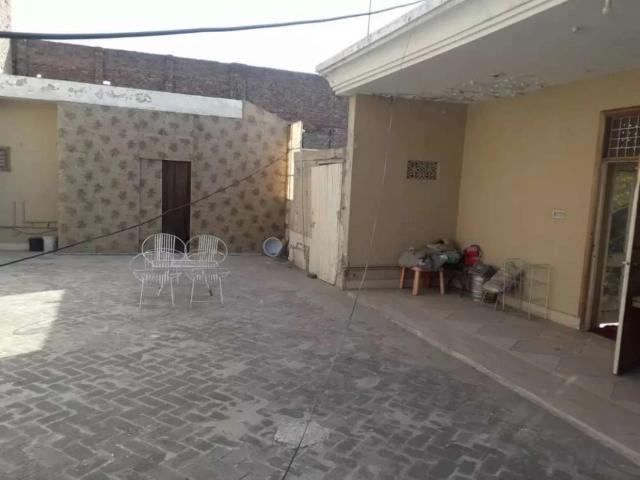 House for sale in Faisalabad, Islamabad Capital Territory