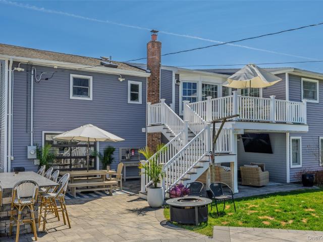 Property for sale in Smithtown, New York