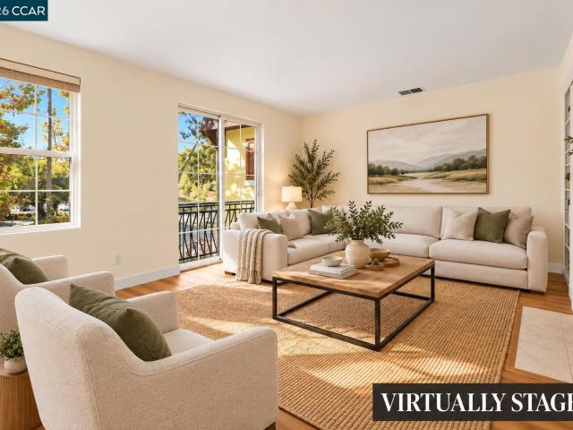 Townhouse for sale in Pleasant Valley, Pleasant Hill
