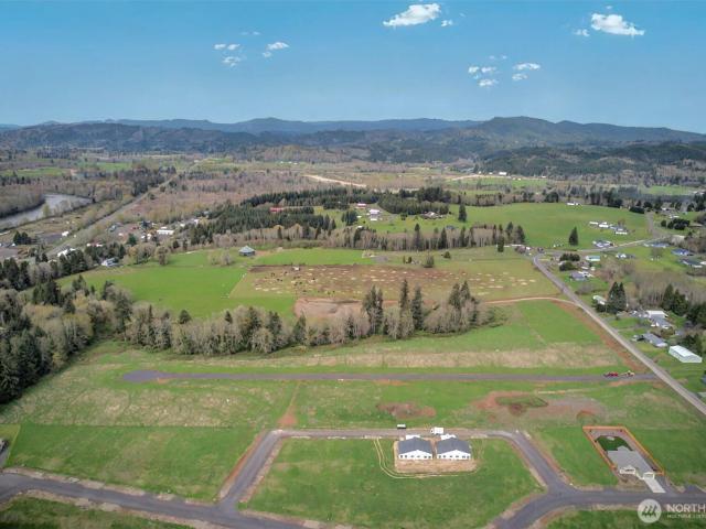 Land for sale in Cathlamet, Washington