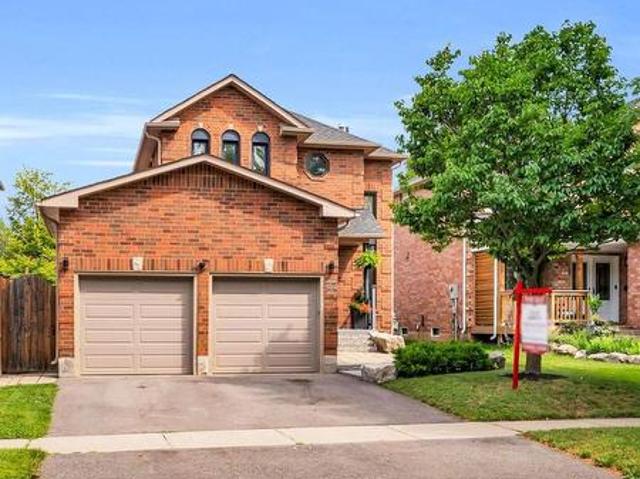 House for sale in Ontario