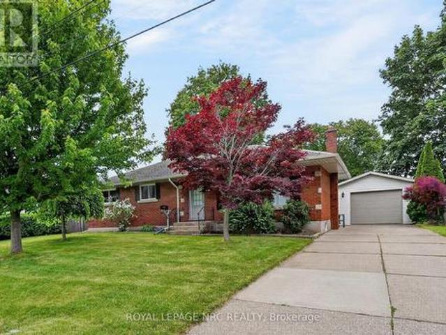 House for sale in Niagara, Ontario