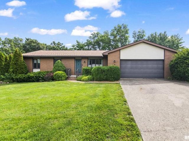 House for sale in Chatham, Illinois