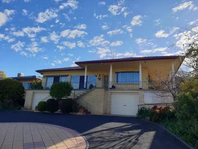 House for rent in Parkes, New South Wales