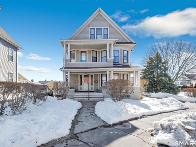 House for sale in Bridgeport, Connecticut