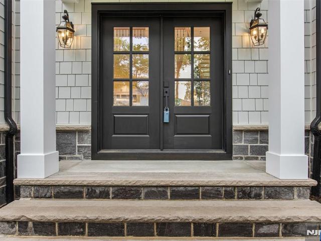 House for sale in Demarest, New Jersey