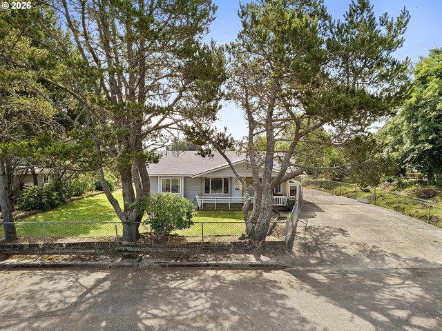 House for sale in Oregonia