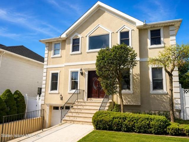House for sale in Arverne, New York