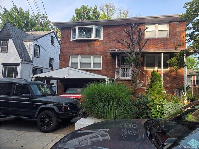 House for sale in Mount Vernon, New York