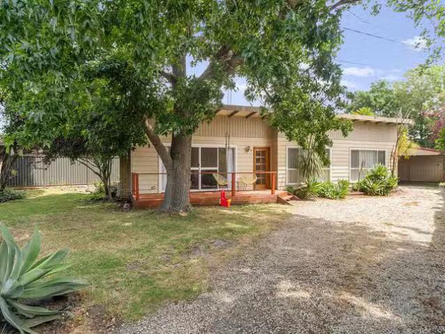 House for rent in Camerons Creek, Victoria