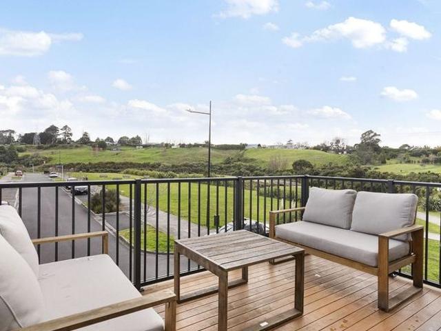 House for rent in Kumeū Central, Rodney