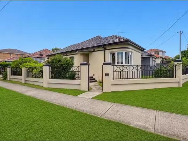 Condo for rent in Sydney, New South Wales