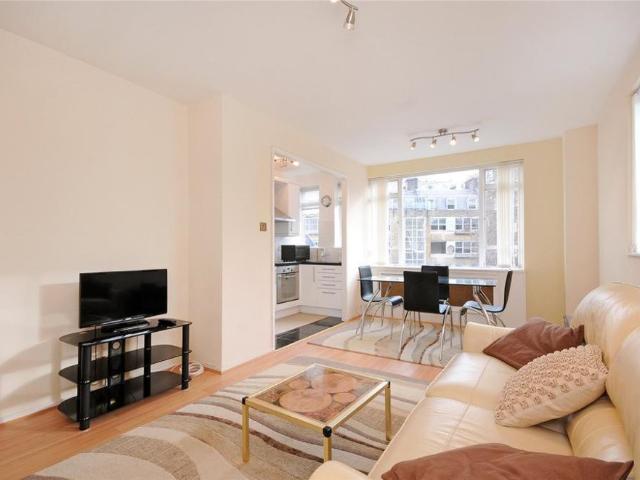 Apartment for rent in East Marylebone, Greater London