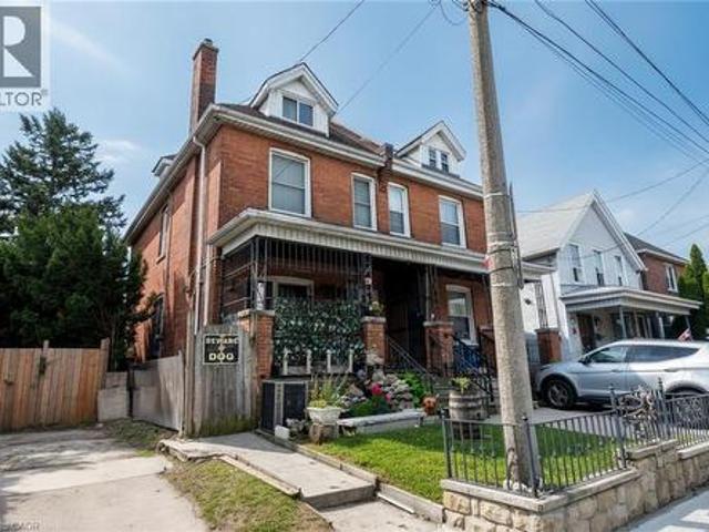 House for sale in Ancaster, Ontario