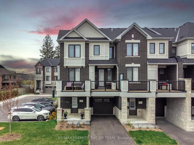 Townhouse for sale in Woburn, Ontario