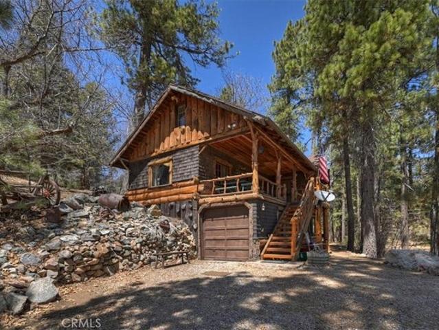 House for sale in Fawnskin, California