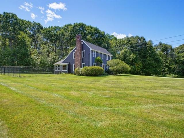 House for sale in Sutton, Massachusetts