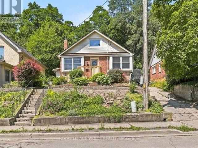 House for sale in Cambridge, Ontario