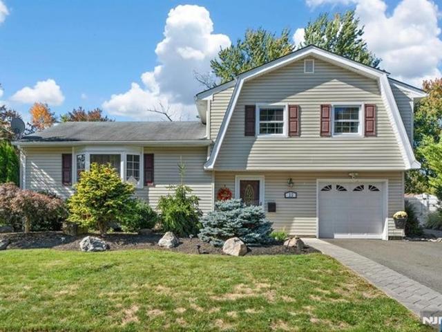 House for sale in Passaic, New Jersey